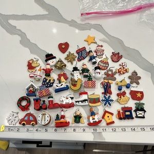 Wooden ornament, bundle